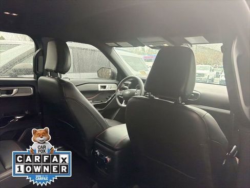 Used 2024 Ford Explorer ST-Line w/ Class IV Trailer Tow Package image 15