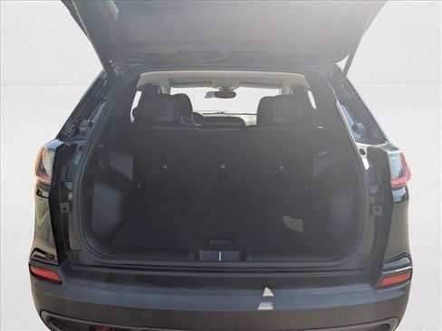 Used 2021 Jeep Cherokee Trailhawk w/ Technology Group image 6