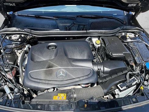 Used 2019 Mercedes-Benz GLA 250 image 11