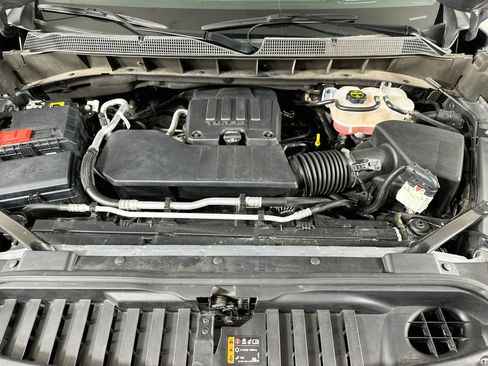 Used 2024 Chevrolet Silverado 1500 Custom w/ LPO, Dark Essentials Package RWD image 27