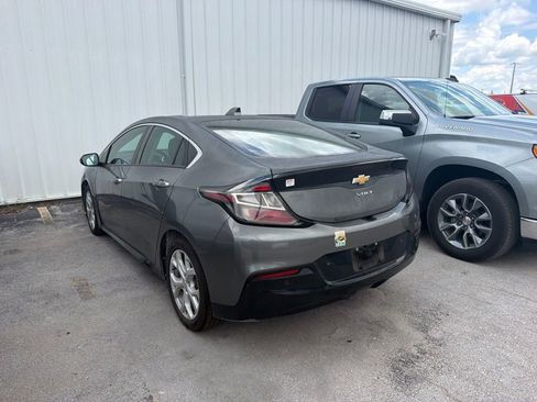 Used 2017 Chevrolet Volt Premier w/ Driver Confidence II Package FWD image 4