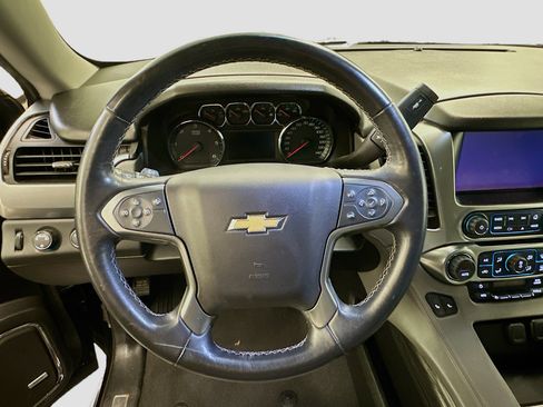 Used 2019 Chevrolet Tahoe LT AWD/4WD image 18