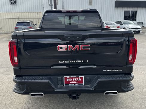 Used 2023 GMC Sierra 1500 Denali w/ Denali Reserve Package AWD/4WD image 9