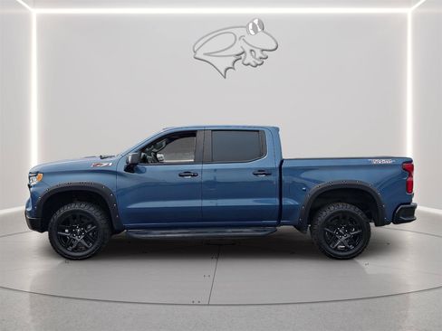 Used 2024 Chevrolet Silverado 1500 LT Trail Boss w/ Convenience Package II AWD/4WD image 7