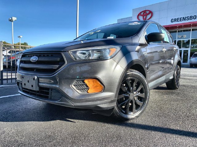 Used 2018 Ford Escape S FWD image 4