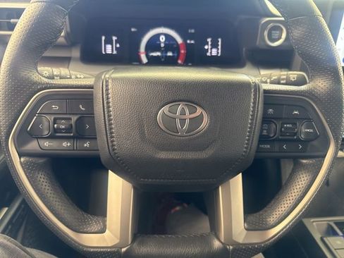 Certified 2025 Toyota 4Runner SR5 image 22