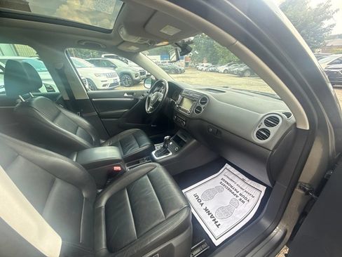 Used 2012 Volkswagen Tiguan S AWD/4WD image 16
