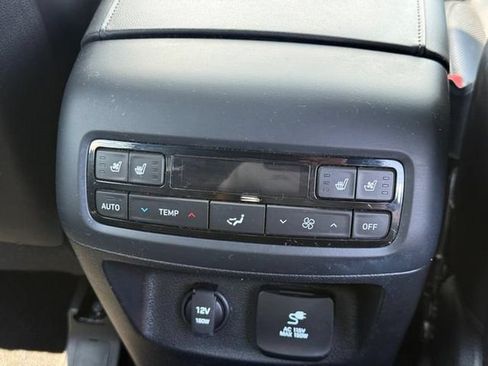 Used 2022 Hyundai Palisade Calligraphy AWD/4WD image 11