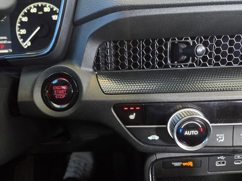 Certified 2025 Honda CR-V EX image 39