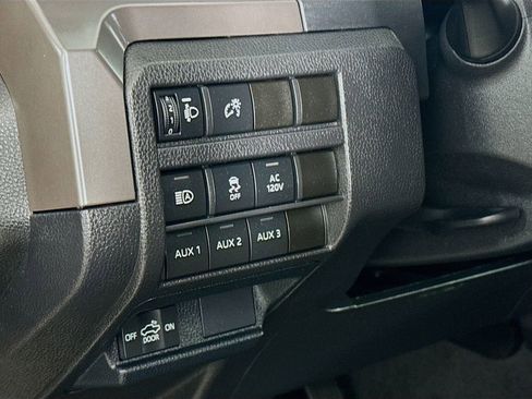 Certified 2024 Toyota Tacoma TRD Off-Road w/ TRD Off Road Upgrade Package image 10