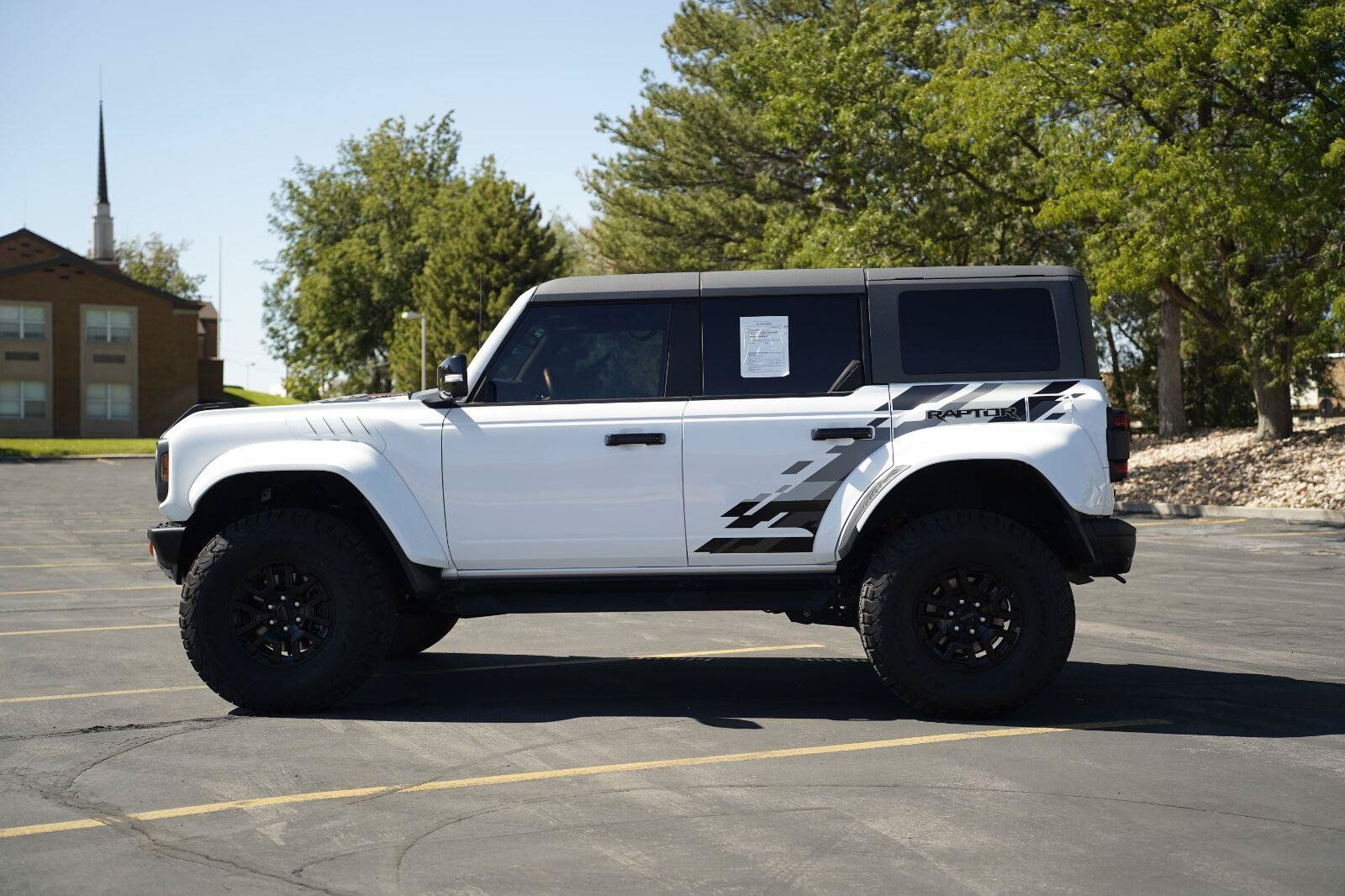 Used 2024 Ford Bronco Raptor AWD/4WD image 2