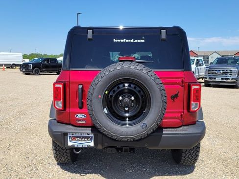 New 2026 Ford Bronco Big Bend w/ Black Diamond Package AWD/4WD image 10