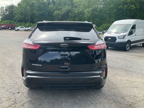 Certified 2022 Ford Edge SE w/ Black Appearance Package AWD/4WD image 6