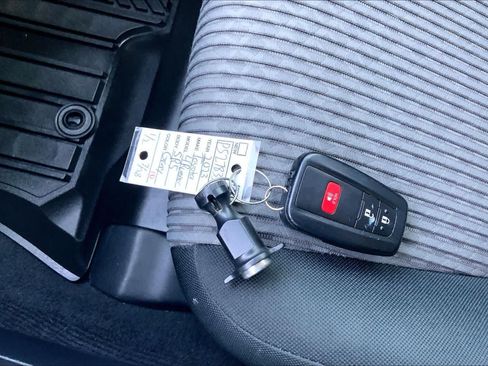 Used 2023 Toyota 4Runner SR5 RWD image 15