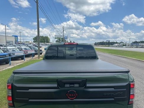 Used 2025 Nissan Frontier PRO-4X w/ Pro Convenience Package AWD/4WD image 10
