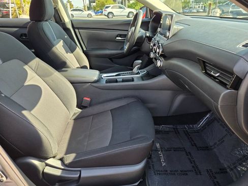 Certified 2024 Nissan Sentra SV FWD image 25