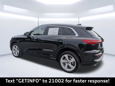 Certified 2025 Audi Q5 Premium Plus w/ Premium Plus AWD/4WD image 6
