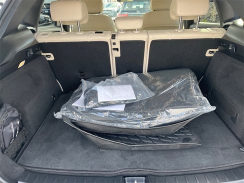 Certified 2022 Mercedes-Benz GLA 250 4MATIC image 19