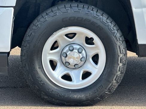 Used 2019 Chevrolet Silverado 1500 W/T AWD/4WD image 24