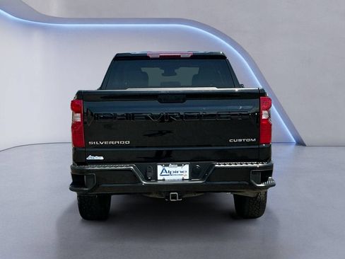 Used 2024 Chevrolet Silverado 1500 Custom AWD/4WD image 4
