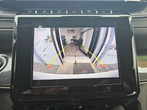 Used 2021 Jeep Grand Cherokee L Laredo w/ Luxury Tech Group I image 27