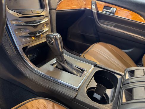 Used 2011 Lincoln MKX Sport Utility 4D w/ 102A Rapid Spec Order Code image 19