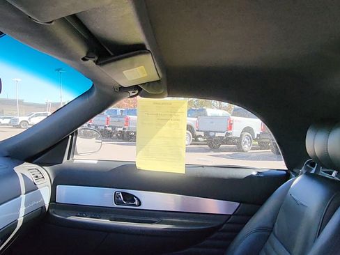 Used 2002 Ford Thunderbird Deluxe image 22