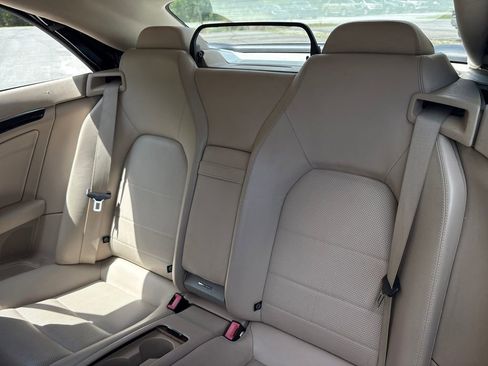 Used 2014 Mercedes-Benz E 550 Cabriolet image 24