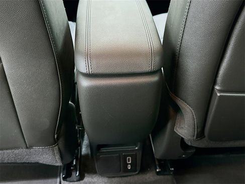 Used 2023 Buick Encore GX Select w/ Safety Package II image 25