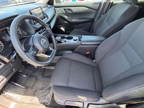 Used 2024 Nissan Rogue S AWD/4WD image 18