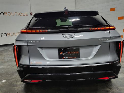 Used 2024 Cadillac Lyriq Luxury w/ LPO, Floor Liner Package image 20