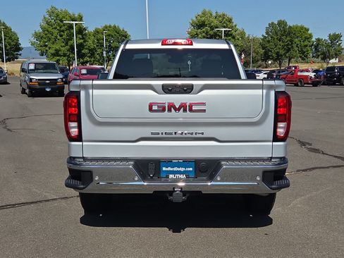 Used 2022 GMC Sierra 1500 Pro w/ Convenience Package AWD/4WD image 13