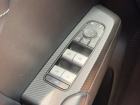 Used 2024 Mitsubishi Outlander SE AWD/4WD image 25