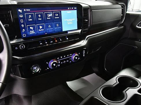 Used 2024 GMC Sierra 1500 SLT image 23