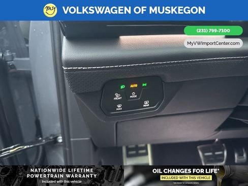 New 2026 Volkswagen Atlas Cross Sport SEL Premium R-Line image 14