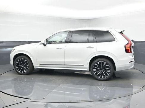 New 2026 Volvo XC90 B6 Ultra w/ Protection Package image 5