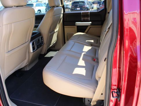 Used 2018 Ford F150 Lariat w/ Equipment Group 502A Luxury image 19