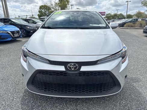 Used 2022 Toyota Corolla LE FWD image 9