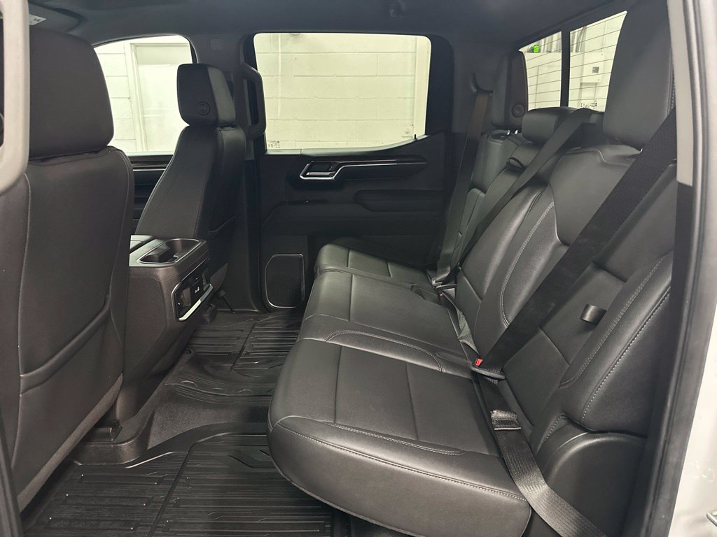 Used 2025 GMC Sierra 1500 Elevation w/ Elevation Premium Package AWD/4WD image 22