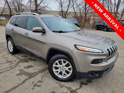 Used 2017 Jeep Cherokee Latitude w/ Cold Weather Group