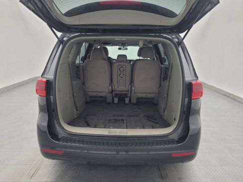 Used 2021 Kia Sedona LX FWD image 29