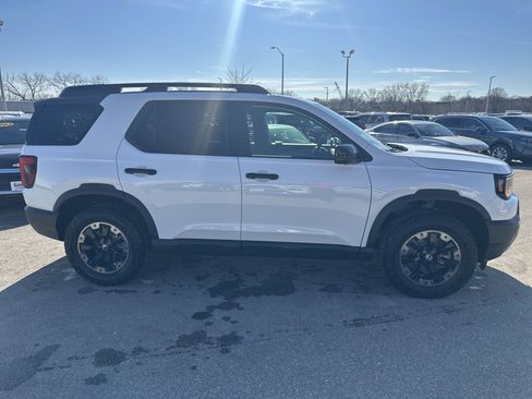 Certified 2026 Honda Passport TrailSport Elite image 3