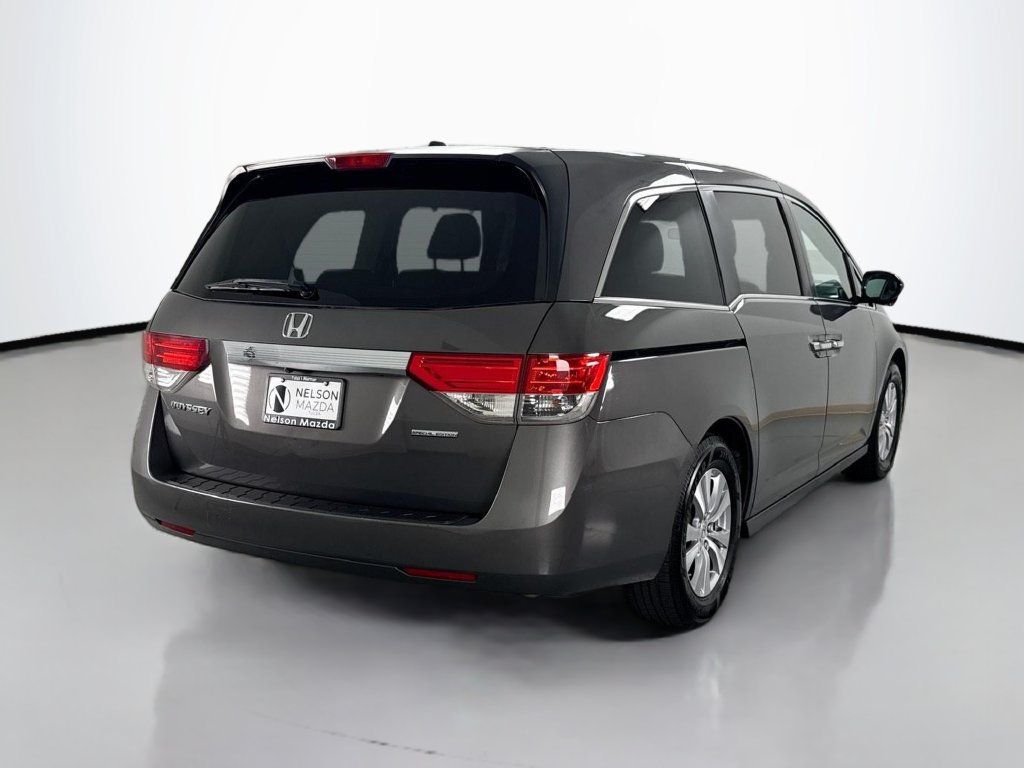 Used 2016 Honda Odyssey SE image 5