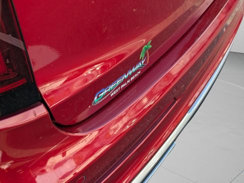 Used 2020 Cadillac XT6 Premium Luxury image 31