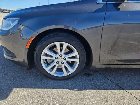 Used 2016 Chrysler 200 LX image 26