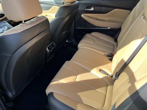 Used 2021 Hyundai Santa Fe Calligraphy image 18