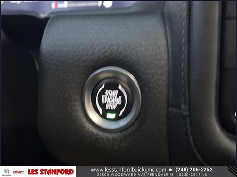 Certified 2024 GMC Yukon XL Denali image 28