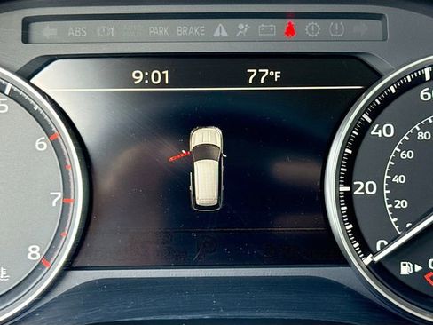 Used 2025 Mitsubishi Outlander SE FWD image 12