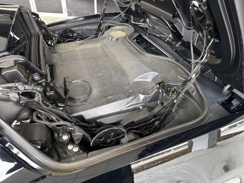 Used 2021 Chevrolet Corvette Stingray Convertible w/ 1LT image 31