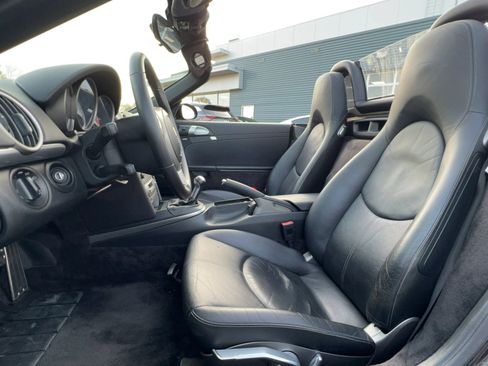 Used 2005 Porsche Boxster S image 26